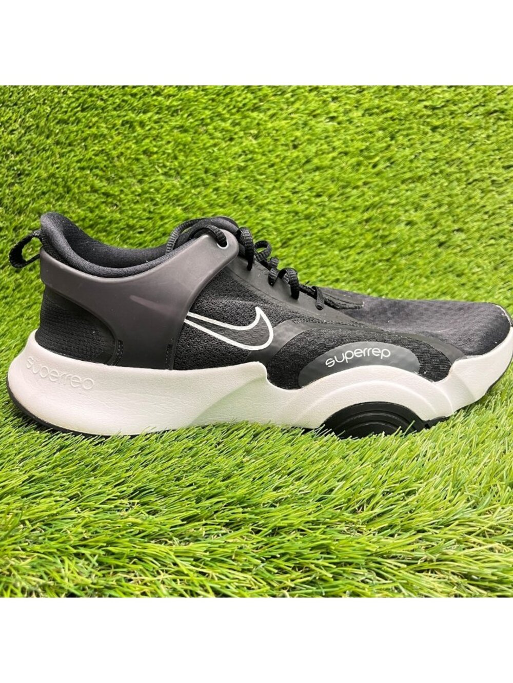 Nike SuperRep Go 2 Mens Size 11 Black White Athletic Running Shoes Sneakers